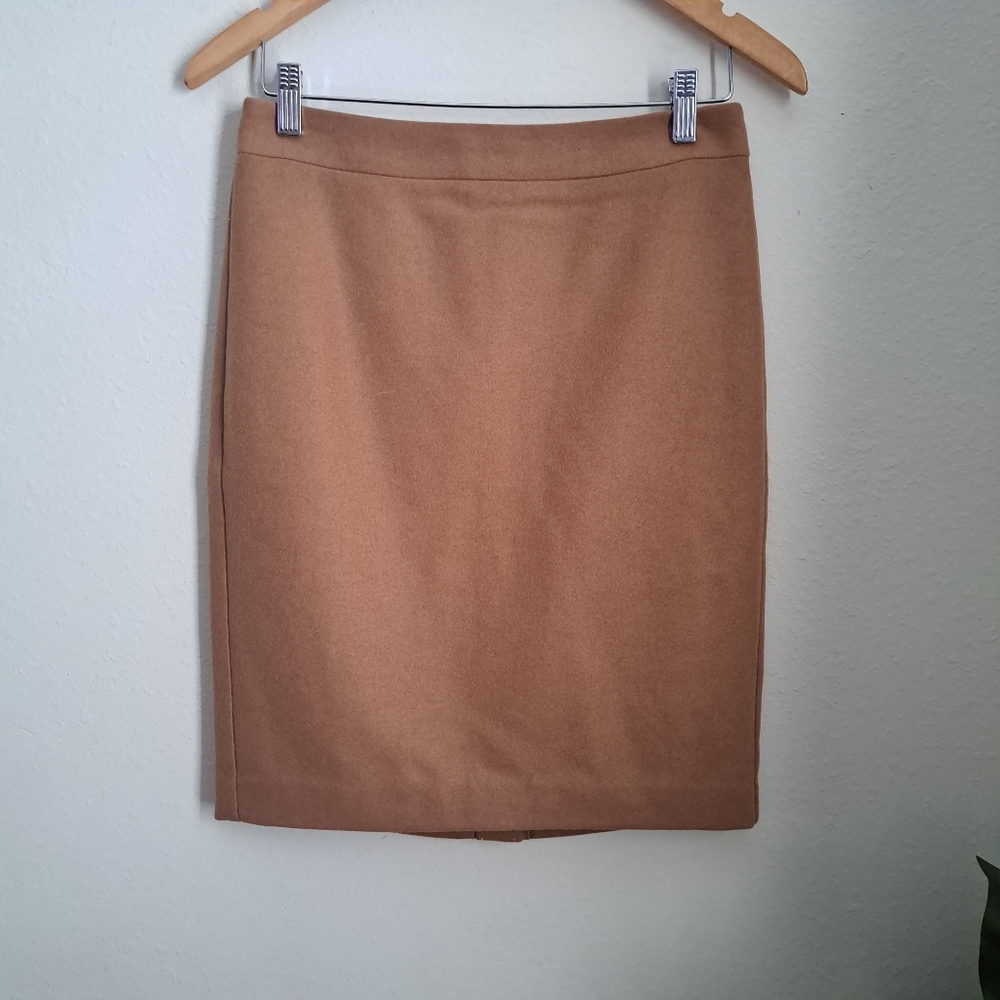 J. Crew Beige The Pencil Skirt Lined Straight Career Size 4 Career